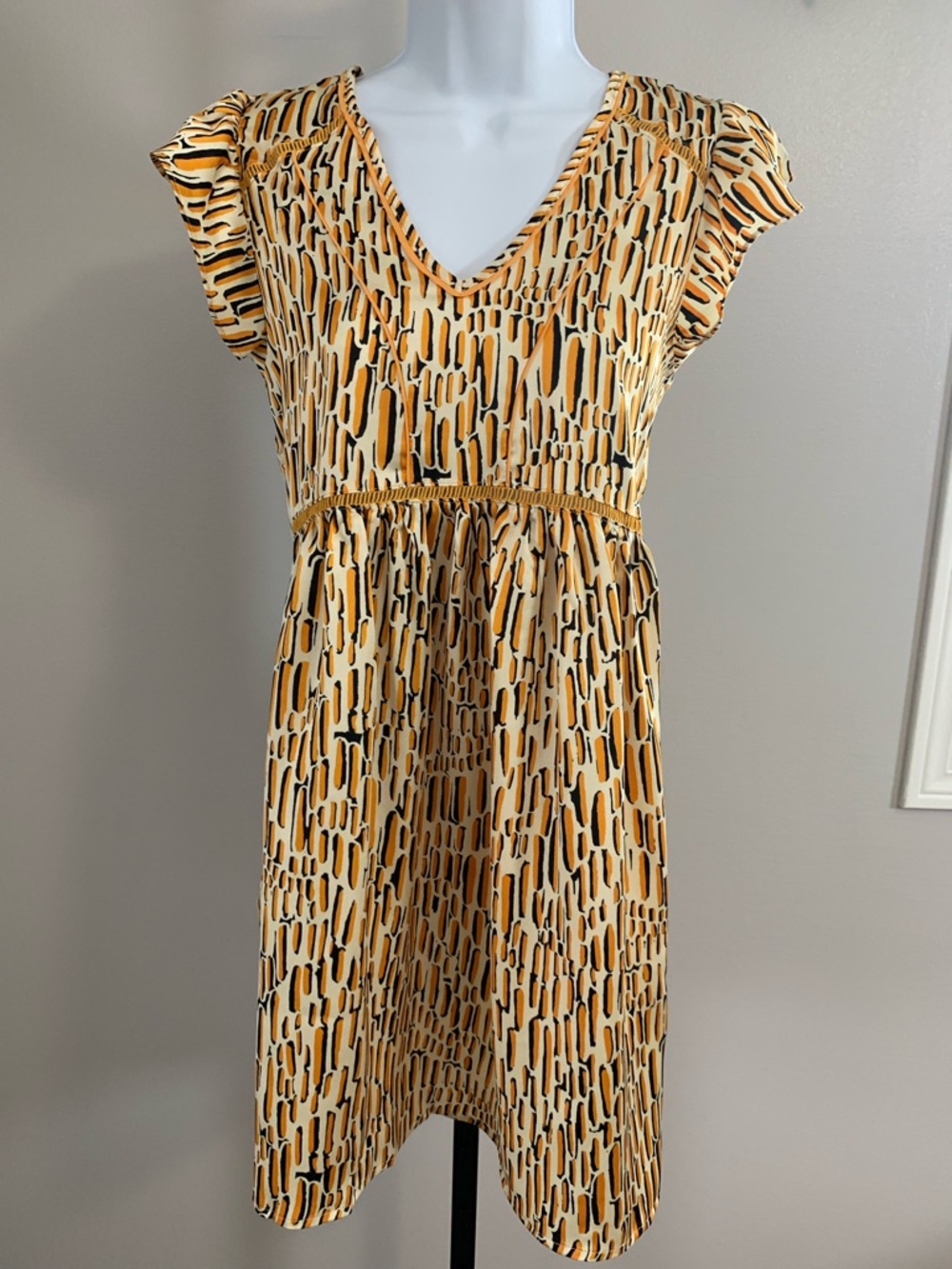 NWT Umgee Yellow Printed V-Neck Mini Dress with Flutter Sleeves - Picture 14 of 16